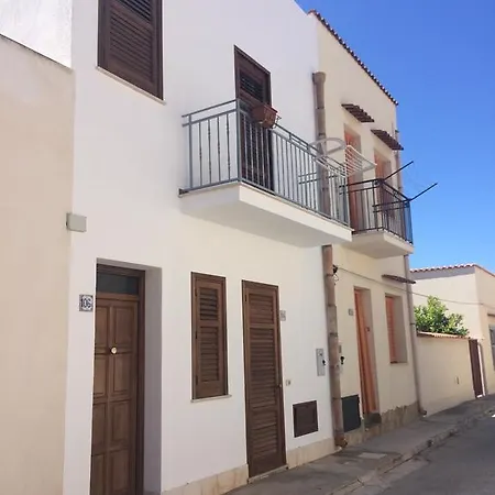 Bixio Apartament *